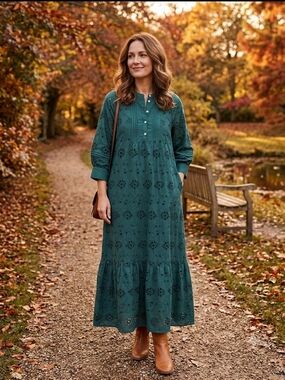 ​dRA Los Angeles Emerald Green 100% Cotton Eyelet Tiered Maxi Dress Size M